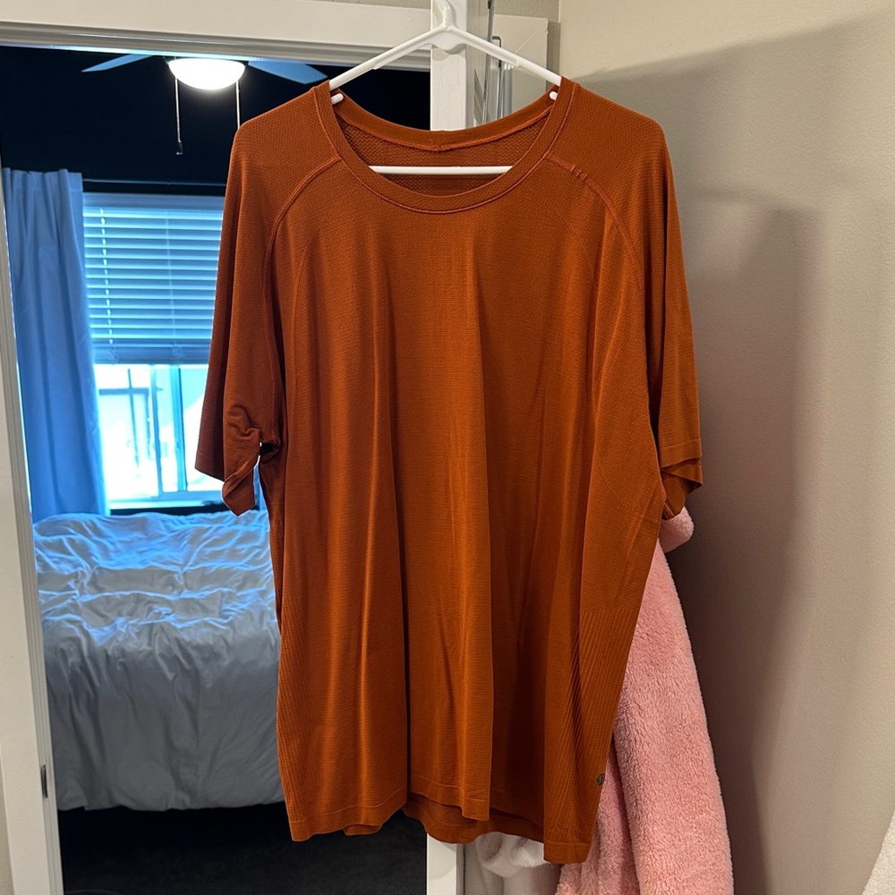 lululemon athletica Burnt Orange Short Sleeve Tee